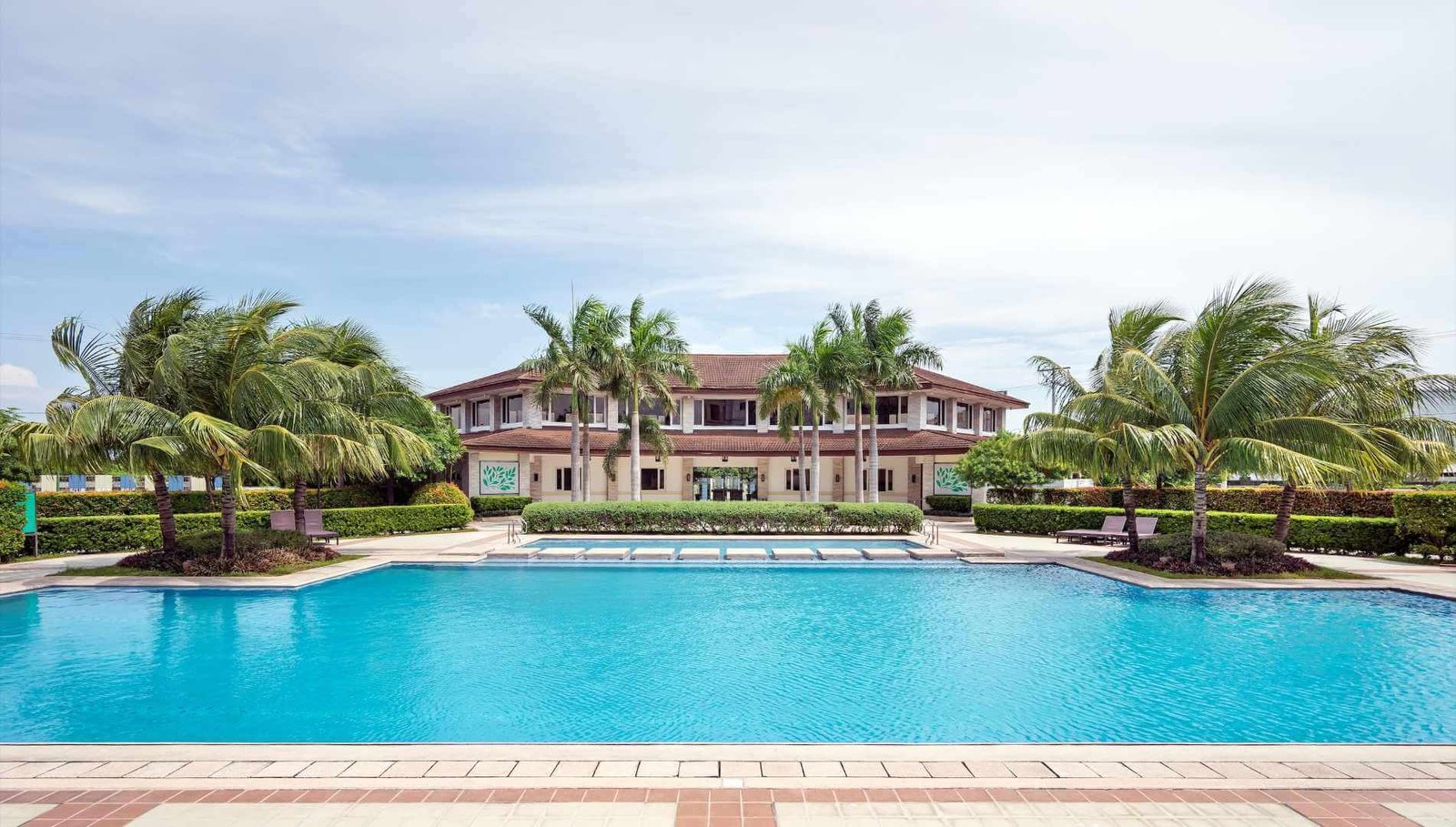 Field Residences Property