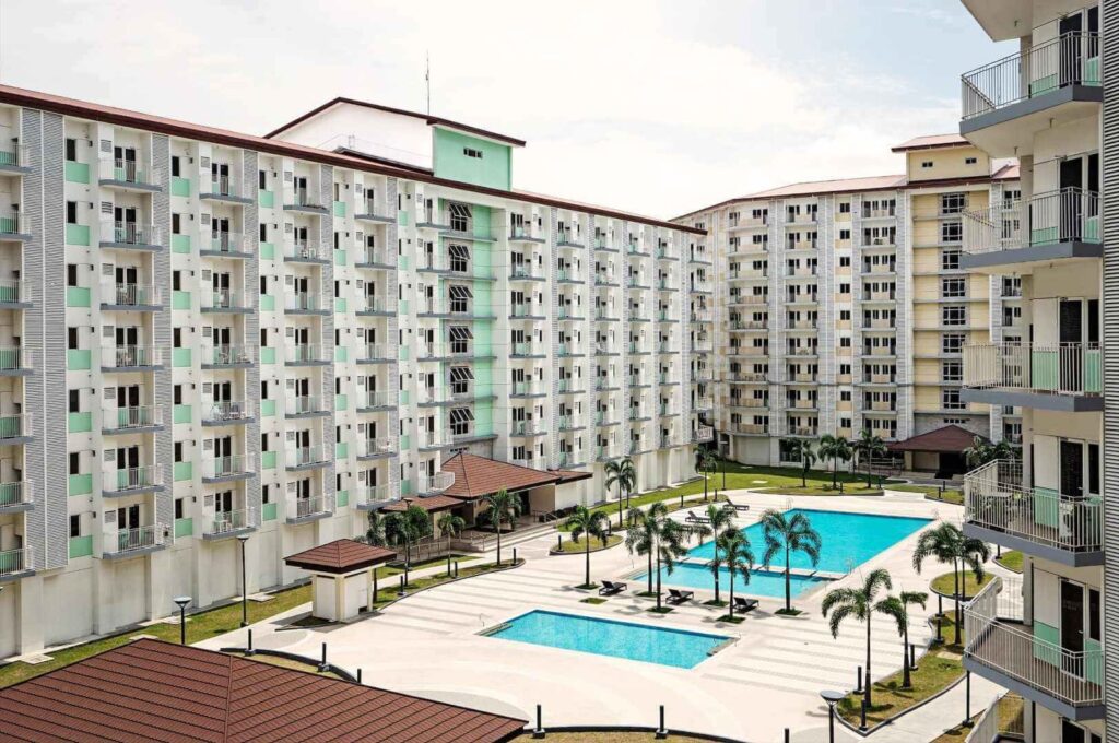Field Residences Property